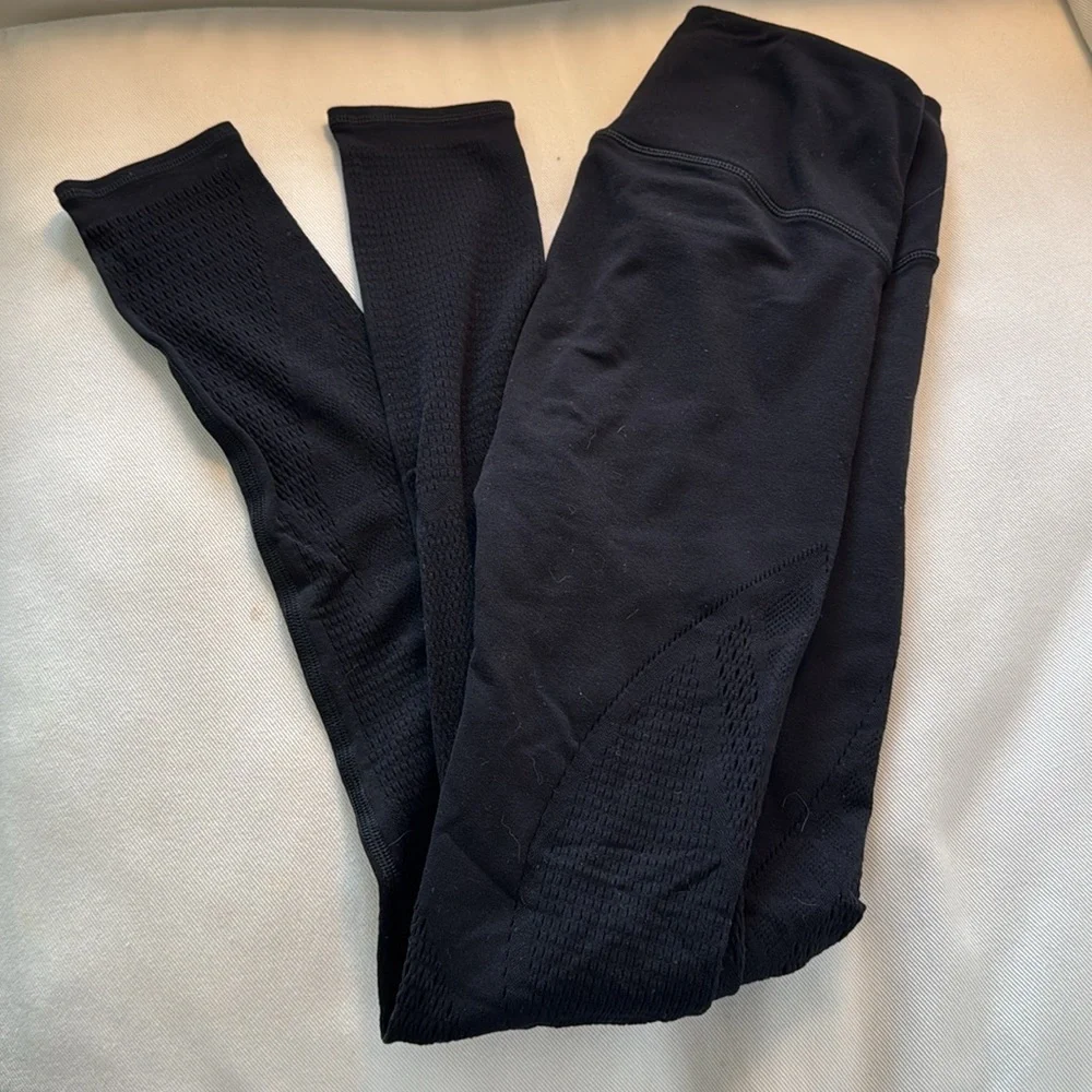 lululemon athletica excellent no